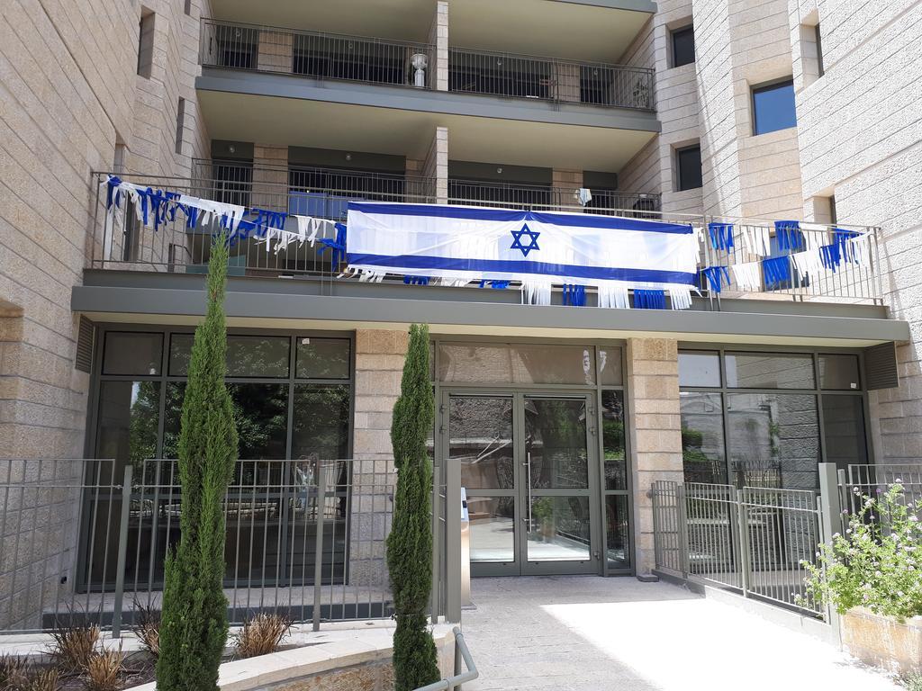 Haneviim Apartment In The Heart Of Jerusalem Exterior photo